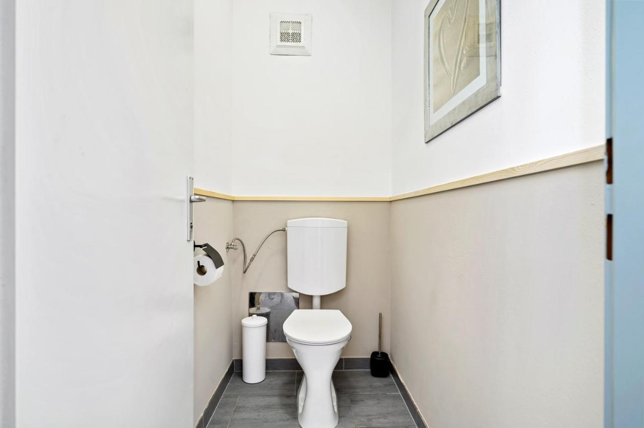 Apartamento Erholung Pur Nahe Krankenhaus & Uni Mit Parkplatz! Graz Exterior foto